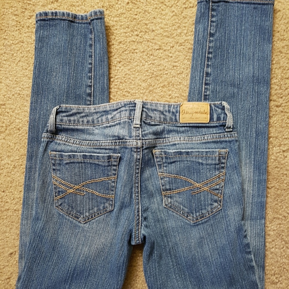 Aeropostal Skinny's